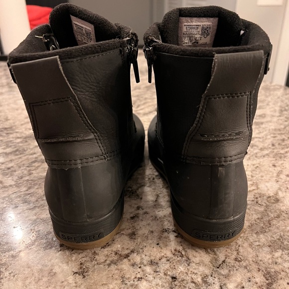 Sperry Boots - Picture 5 of 11